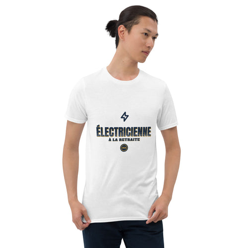 Électricienne À la retraite 2026 - T-shirt cadeau