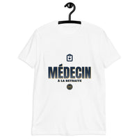 Médecin À la retraite 2026 - T-shirt cadeau — White