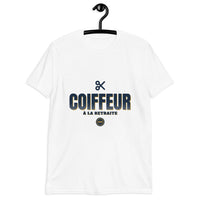 Coiffeur À la retraite 2026 - T-shirt cadeau — White
