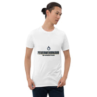 Feuerwehrmann im Ruhestand - Geschenk Shirt — White